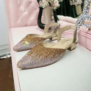 รองเท้าส้นเข็มแฟนซีสีทอง534กรัมสำหรับเจ้าสาวหัวแหลมรองเท้าแพลตฟอร์มส้นสูง3ซม. ปิดแบบสลิปออน - Product Image 5