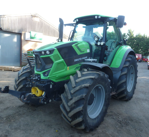 รถแทรกเตอร์ล้อเดินตามคุณภาพสูง Deutz Fahr 90 แรงม้า ระบบเกียร์ ราคาโรงงาน Yuchai ขายส่งร้อนแรง ปั๊มเกษตรพร้อมเกียร์ - Product Image 5