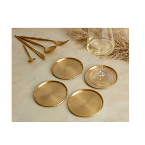 Sous-verres en laiton Azhar Export, 4 pièces, forme martelée, sous-verres à vin, or mat, écologiques, faits à la main, personnalisables, prix supérieur - Product Image 1