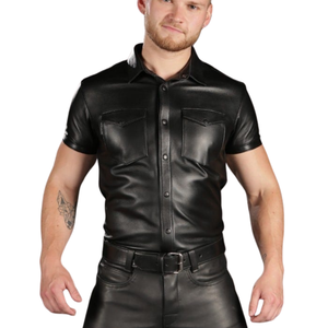 Polo en peau d'agneau noir, polo en peau d'agneau noir élégant et confortable, idéal pour les looks tendance - Product Image 3