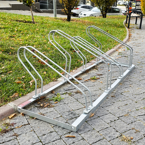 Support de stationnement pour vélos en acier galvanisé ECO, quatre pièces, 140 x 40 cm, barre de stationnement réglable, support vertical pour vélos - Product Image 1