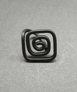 Collier en résine multicolore Bohème Collier pendentif en résine de haute qualité fait à la main avec boucles d'oreilles Set - Product Image 3