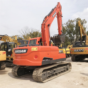 Excavadora Usada Original Doosan DX140LC-9C Fabricada en Corea del Sur en Shanghai, en Buen Estado - Product Image 1