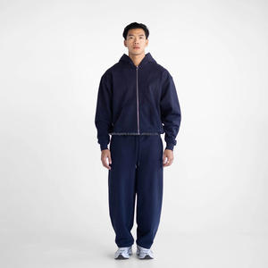 Suministro directo de fábrica, chándal de algodón 100% con logotipo personalizado impreso para hombre, conjuntos de moda informales transpirables para invierno de talla grande - Product Image 1