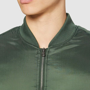 Veste bomber décontractée de mode urbaine personnalisée pour homme avec capuche, col montant d'hiver, meilleur prix de gros, vêtement long - Product Image 3