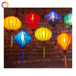 Lumière décorative élégante de lanterne en soie pour la décoration de mariage et de maison de fête de vacances - Product Image 1