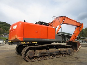 Offre Spéciale de mini-excavatrices hydrauliques à roues Caterpillar d'occasion abordables de 20 tonnes au Japon - Product Image 2