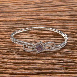 Zirconia cúbica chapada en rodio, Diamante americano clásico Kada con aspecto elegante para mujer - Product Image 5