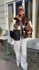 Veste en cuir véritable en fourrure de vache personnalisée OEM Marron et blanc Veste zippée Vêtement d'hiver - Product Image 4