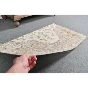 พรม2x3ft ตุรกีวินเทจสีเบจคลาสสิกขนสัตว์ดีไซน์การเย็บปะติดปะต่อกันทรงสี่เหลี่ยมมีแผ่นยางรองสำหรับห้องนั่งเล่นห้องนอน - Product Image 4