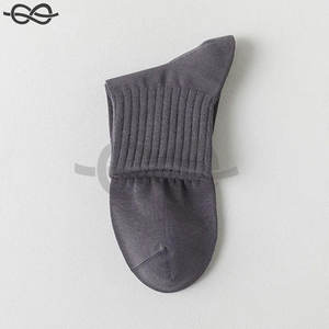 Calcetines deportivos para hombre, calcetines cortos transpirables y cómodos de alta calidad, ropa informal de baloncesto, calcetines tobilleros de corte bajo a la moda - Product Image 2