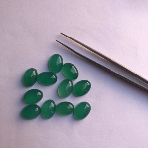 7mm 8mm 9mm pierre d'onyx vert naturel cabochon ovale lisse véritable pierre précieuse en vrac du fabricant en ligne à la meilleure usine de gros - Product Image 1