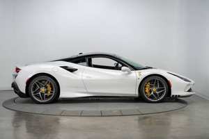 รถเฟอร์รารี F8ทริบูโตะ2dr คูเป้หนังเทอร์โบ RWD R18ตกแต่งภายในรถยนต์ - Product Image 5