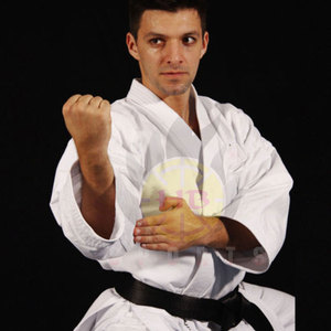 Kimono de Karate y Jiu Jitsu blanco transpirable ligero hecho a medida que incluye cinturón de entrenamiento para ropa de artes marciales - Product Image 2