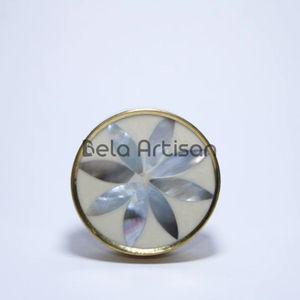 Tirador de latón macizo para armario americano, cajón, moderno, minimalista, ecológico, duradero, de un solo orificio - Product Image 1