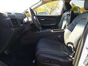 SUV Crossover Usado 2024 Edición Ciudad AWD Automático Volante a la Izquierda Asientos de Cuero Neumáticos R18 Portaequipajes de Aluminio 4L - Product Image 4