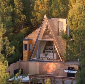 Incredibile Casetta a Forma di A / Cabina di Montagna per Glamping e Airbnb - Product Image 1