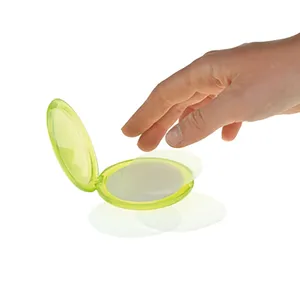 Dispenser Personalizzato per Sapone in Fogli Helge, Gadget Igienizzante per le Mani - Product Image 1