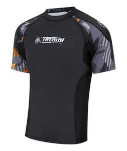 Unisex Premium Quality 240GSM Rash Guard Venta al por mayor Manga corta BJJ 85% Poliéster y 15% Spandex Transpirable y cómodo - Product Image 3