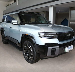 Venta Especial 2025: SUV Híbrido de 7 Plazas, Edición Deluxe Inteligente, Vehículo Eléctrico PHEV con Tracción 4x4 y Volante a la Izquierda - Product Image 3