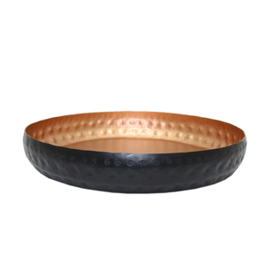 Bol de service de forme ronde en métal de qualité de lavage noir ourlé pour la décoration de cuisine et de table - Product Image 1