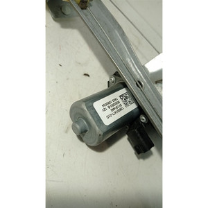 Mécanisme de lève-vitre arrière droit Renault Captur Série 827009380R K9K639 (13>19) - Product Image 6