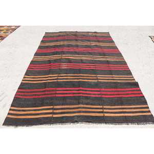 Grand tapis Kilim vintage 5,9x9,2 pi (181x280 cm), tapis turc oriental en laine noire - Product Image 1