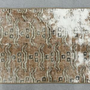 1.6x3 ft Turkish <b>Rug</b>, Vintage <b>Small</b> <b>Rug</b>, Brown White Southwestern <b>Rug</b> - Product Image 3