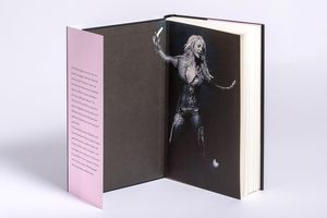 ผู้หญิงในตัวฉัน (หนังสือปกอ่อน) บันทึกที่ทรงพลังและตรงไปตรงมาของความแข็งแกร่งอิสระ (อุปทานขายส่ง) - Product Image 4