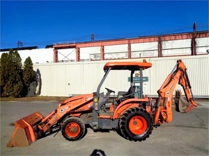รถตักแบคโฮ KUBOTA L45 คุณภาพสูง ราคาประหยัด และเครื่องจักรอื่นๆ มีจำหน่าย - Product Image 2