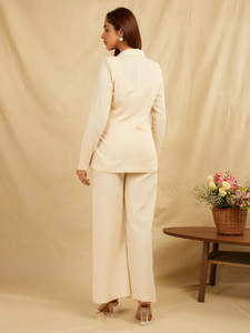 นักออกแบบที่ขายดีที่สุดคุณภาพสูงใหม่แฟชั่นชุดลําลองสตรีสีเบจแข็งที่ผลิตขายส่งในราคาต่ําสุด - Product Image 4