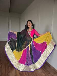 Nuevo diseñador Navratri Special Faux Georgette Heavy Sequence Bordado Trabajo Lehenga y Choli con Dupatta a precio mayorista - Product Image 3