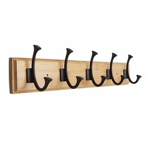 Perchas de madera de alta resistencia para todo tipo de ropa construidas para durar para guardarropa y percheros - Product Image 1