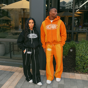 Conjunto de Sudadera con Capucha y Pantalones Deportivos de Pierna Recta con Estampado Personalizado de 400 g/m², Costuras en Contraste y Cremallera para Hombre - Product Image 4