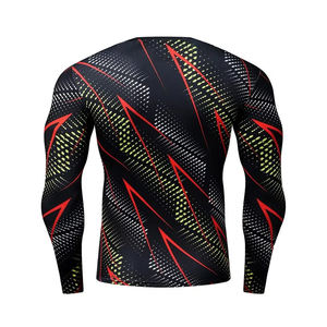 Chemise de compression MMA BJJ à manches courtes pour homme Pare-éruptions sublimée pour adulte avec design personnalisé - Product Image 2