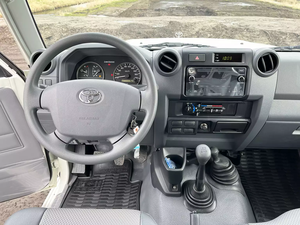 PREMIER PROPRIÉTAIRE TOYOTA LAND CRUISER HZJ76 4X4 2023 VÉHICULE D'OCCASION SUV - Product Image 2