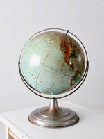 Globe terrestre Nystrom vintage Art Déco de grande taille des années 1960, en aluminium, sculpté à la main, artisanat métallique, éducatif, pour la géographie, la maison ou le bureau