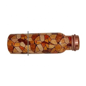 Impression extérieure en émail de bouteille d'eau en cuivre pur au look luxueux et admirable pour une bonne guérison ayurvédique - Product Image 3