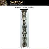 Farida Luxe Antique Édition Limitée Chicha Égyptienne en Laiton Martelé à la Main de Type Mini Courbé avec Deux Fûts en Céramique