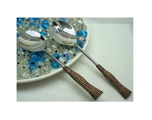 Juego de Cubiertos de Diseño Clásico y Corte Simple, Juego de Cubiertos de Acero y Aluminio de Buena Calidad, Juego de 2 para Uso en la Cocina - Product Image 1