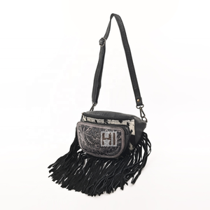 Riñonera de cuero vacuno estilo western con flecos, ajustable, para mujer - Product Image 2