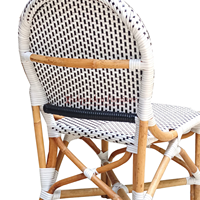 Chaise de jardin en rotin plastique faite à la main, design minimaliste pour salle à manger, extérieur, maison, hôtel, patio - Disponible en gros
