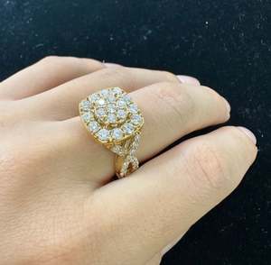 แหวนหมั้นเพชรโมอิสซาไนต์เงินแท้สำหรับงานปาร์ตี้ พร้อมบรรจุภัณฑ์แบบกำหนดเองจากอินเดีย - Product Image 6