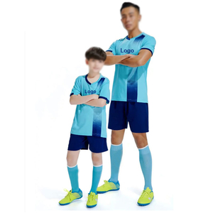 Fabricant direct de maillot de football 100% polyester de haute qualité, vêtements de sport doux et respirants, uniformes OEM personnalisés, nouveaux ensembles pour hommes - Product Image 1