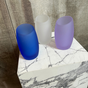 Porte-brosse à dents en verre trempé texturé givré en forme de gobelet, disponible en blanc, violet et bleu, accessoire de salle de bain moderne - Product Image 3