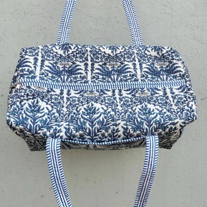 กระเป๋าทรงดัฟเฟิลกีฬาสุดหรูลายดอกไม้ผ้าฝ้ายความจุขนาดใหญ่ทนทานทำด้วยมือกระเป๋าเดินทางแบบสัปดาห์ - Product Image 3