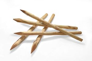 Fournisseur de poteaux de clôture ronds en bois durable et bon marché - Product Image 2