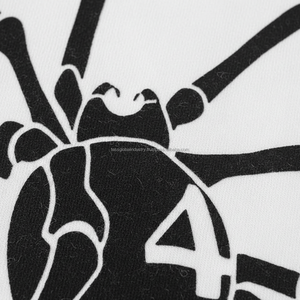 T-shirt graphique araignée, design minimaliste silhouette Black Widow, blanc, coupe oversize, épaules tombantes, streetwear, logo personnalisé OEM - Product Image 6