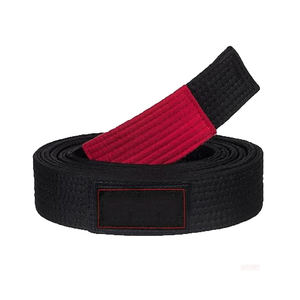 Cinturones de artes marciales de alta calidad de primera calidad, diseño de logotipo OEM personalizado, rayas en diferentes colores, hechos de poliéster y algodón - Product Image 2