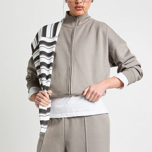 Conjunto Deportivo de Dos Piezas para Mujer, Marca Personalizada, Ropa Deportiva, Estilo Casual Urbano, Precio Económico para Compradores al por Mayor - Product Image 2